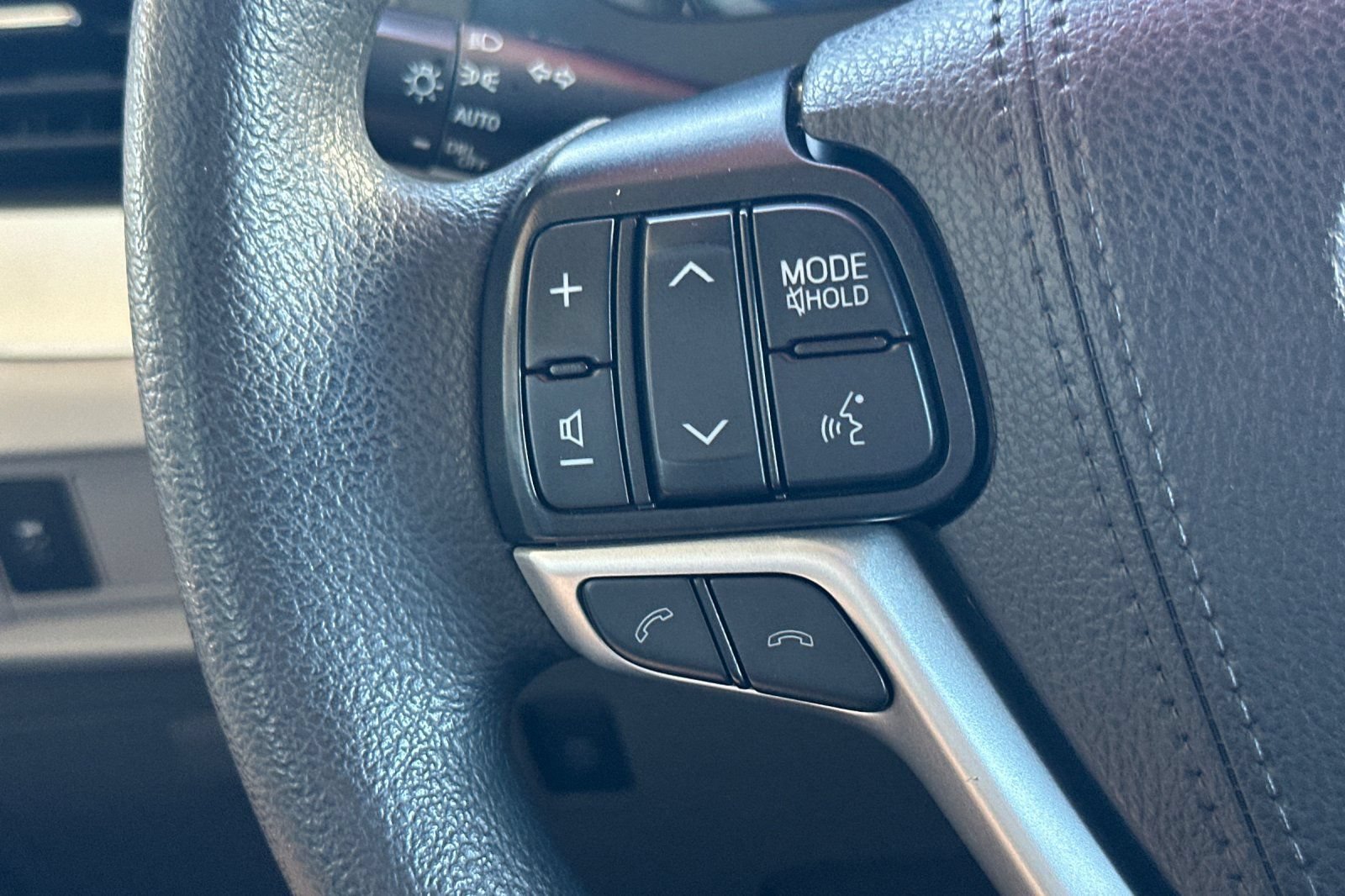 Used 2020 Toyota Sienna LE FWD image 26