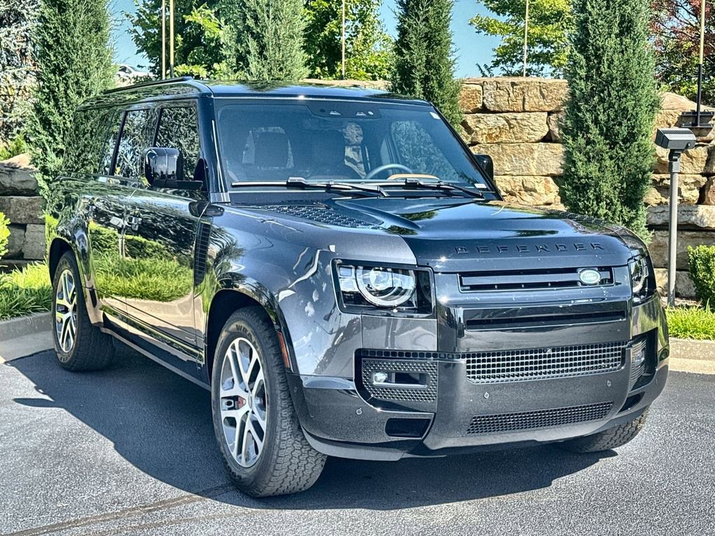 Certified 2024 Land Rover Defender 130 X image 7