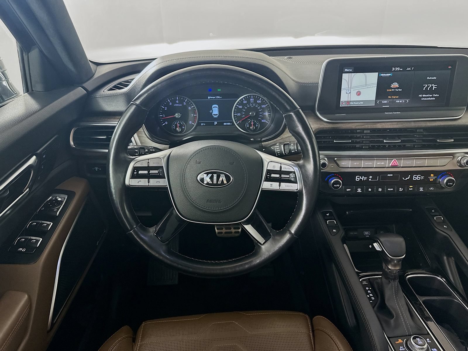 Used 2020 Kia Telluride SX w/ SX Prestige Package AWD/4WD image 15