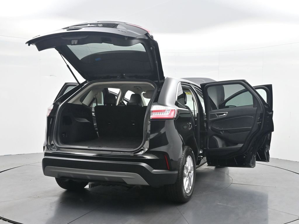 Used 2023 Ford Edge SEL image 35