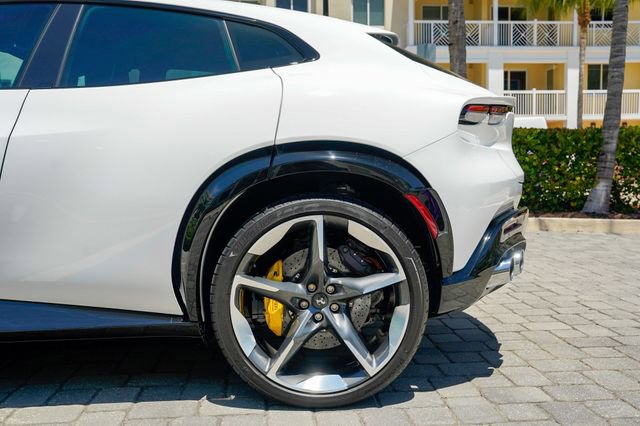 Used 2026 Ferrari Purosangue AWD/4WD image 16