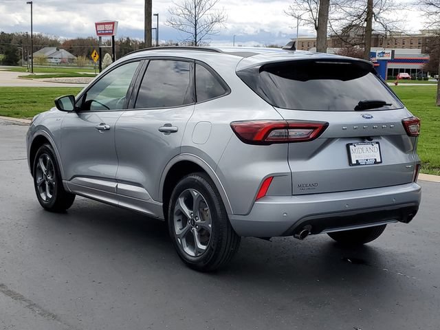 Certified 2024 Ford Escape ST-Line w/ Tech Pack #1 AWD/4WD image 4