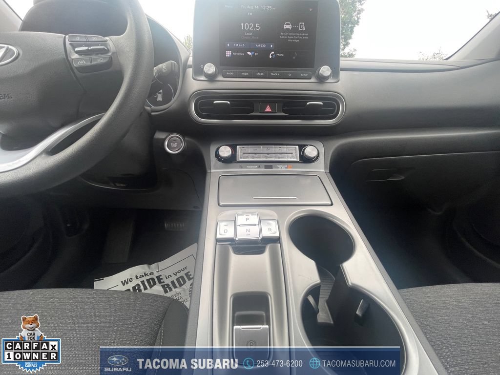 Used 2023 Hyundai Kona SE FWD image 15