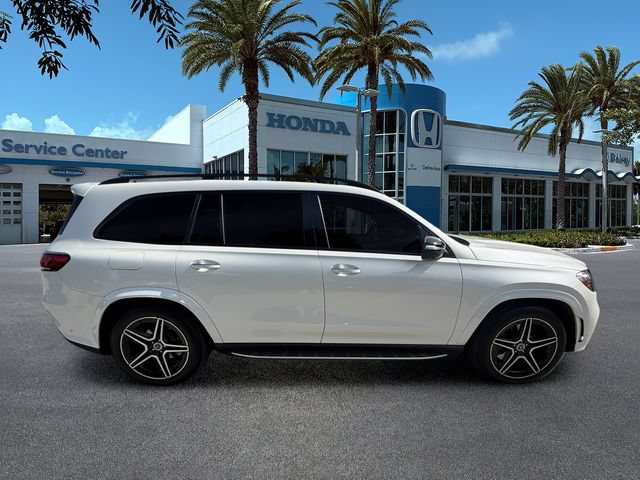 Used 2022 Mercedes-Benz GLS 450 4MATIC image 9