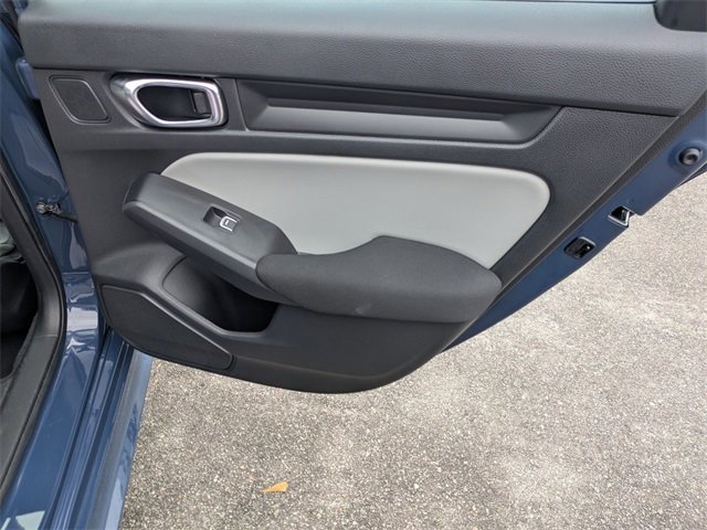 Used 2025 Honda Civic Sport image 29