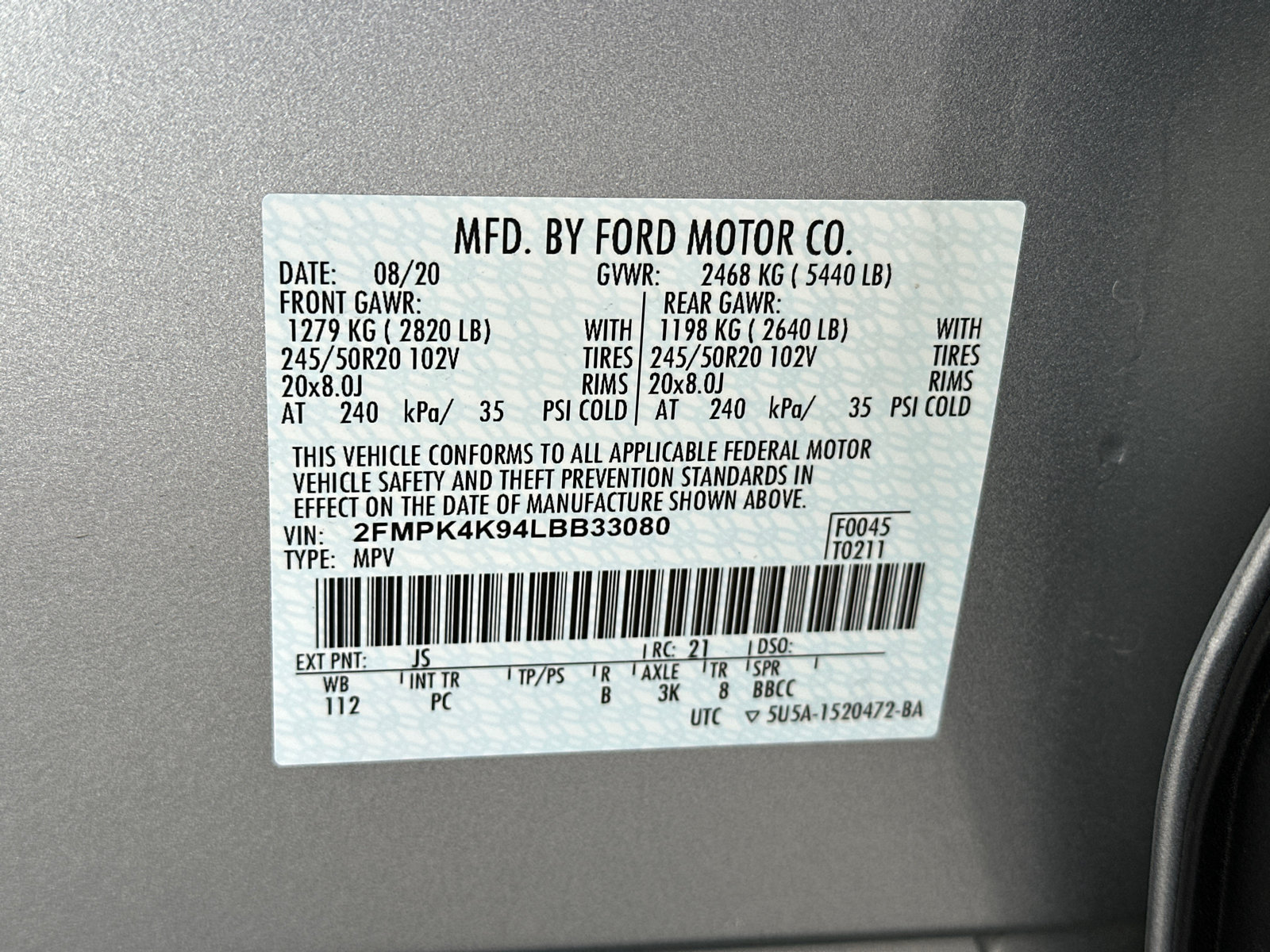 Used 2020 Ford Edge Titanium w/ Equipment Group 301A AWD/4WD image 32