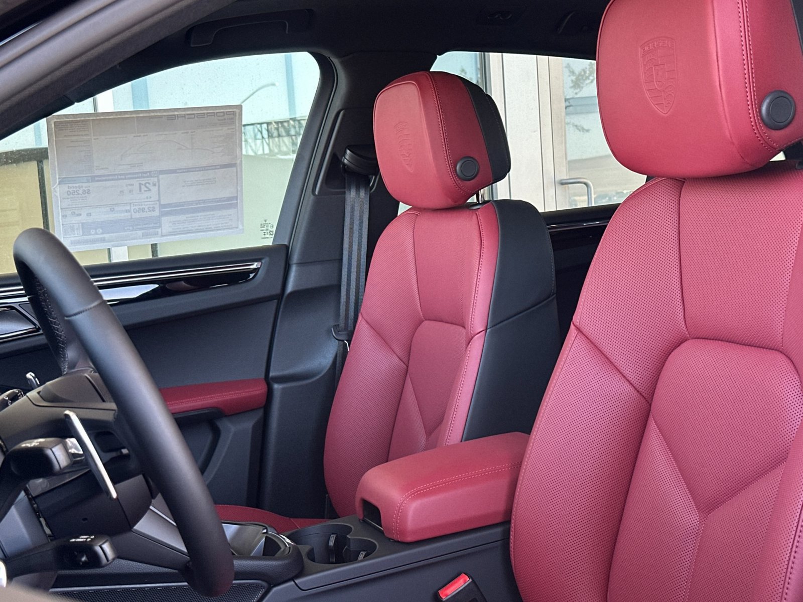 New 2026 Porsche Macan AWD/4WD image 5
