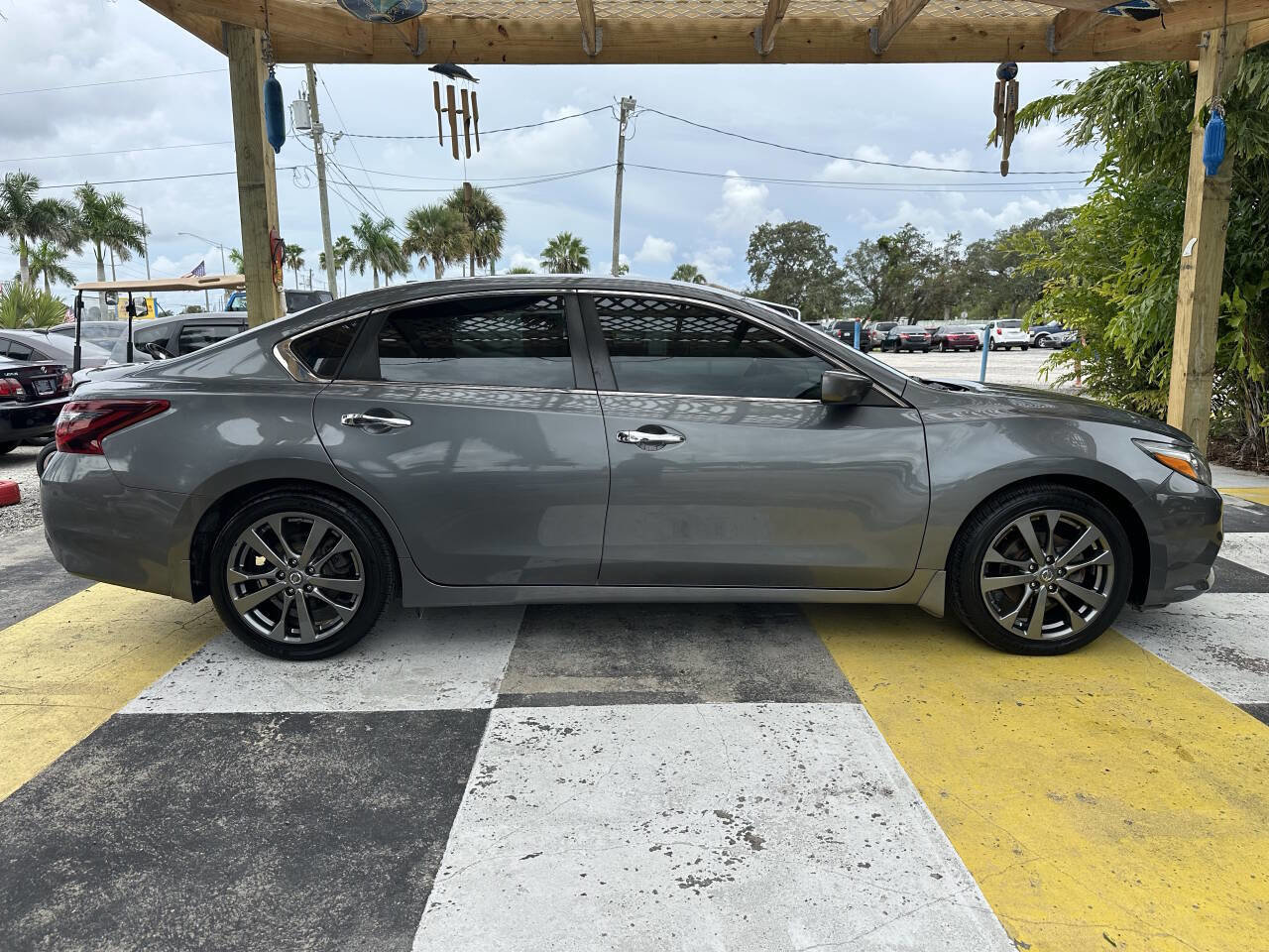 Used 2018 Nissan Altima 2.5 SR w/ SR Special Edition image 22