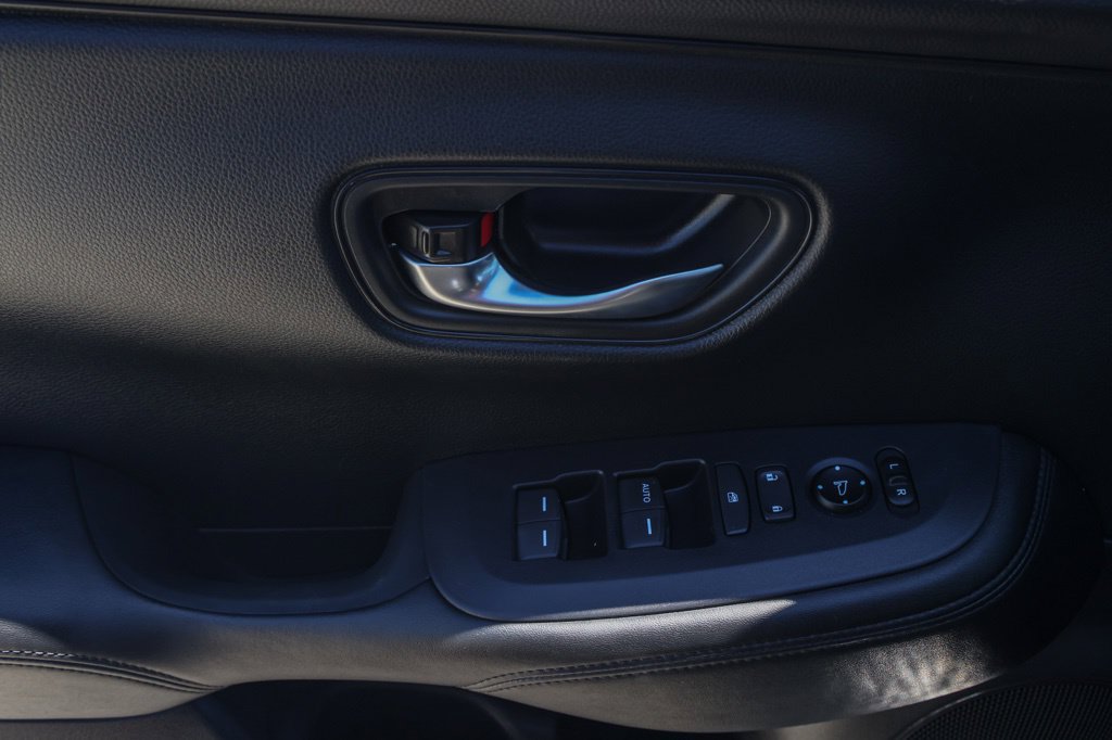 Used 2024 Honda HR-V LX image 23