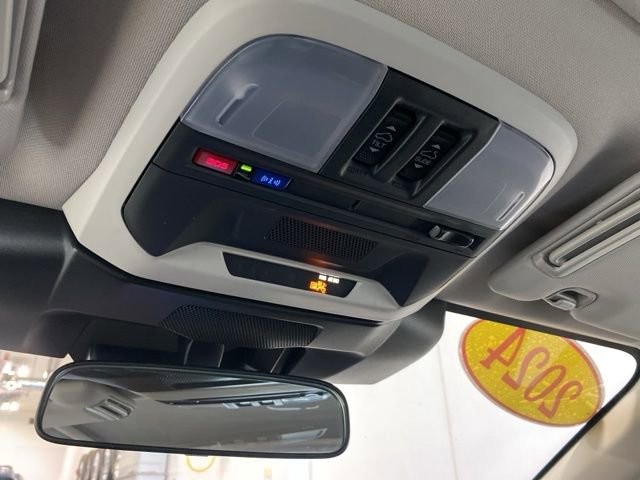 Used 2024 Subaru Crosstrek 2.0i Premium image 21