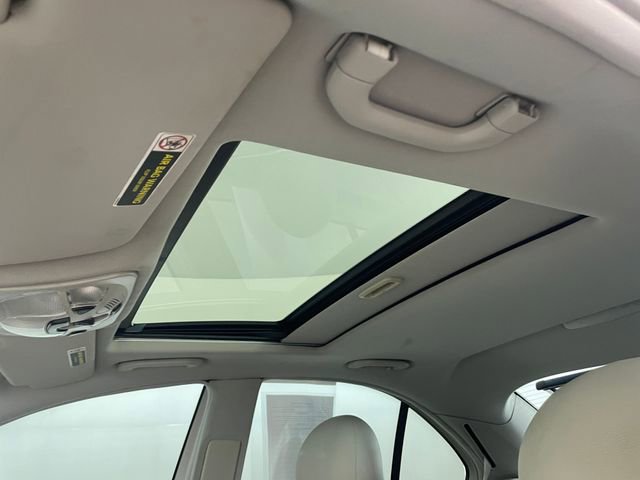 Used 2005 Mercedes-Benz C 230 Sedan image 14