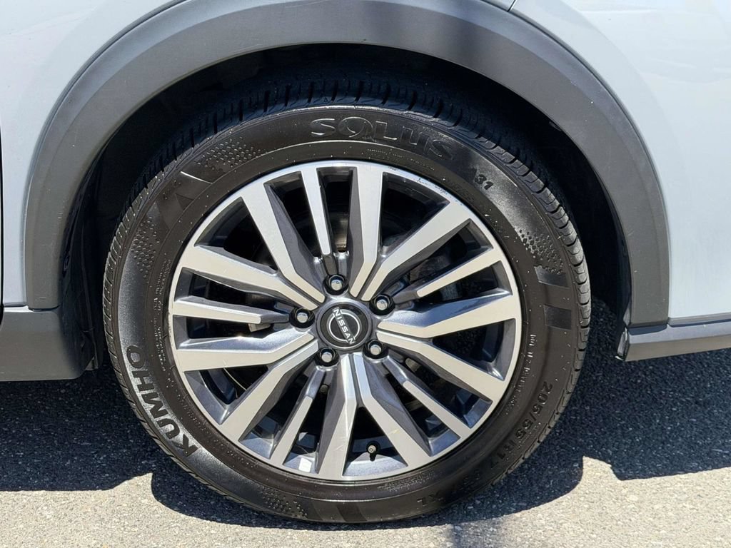Used 2022 Nissan Kicks SV FWD image 7