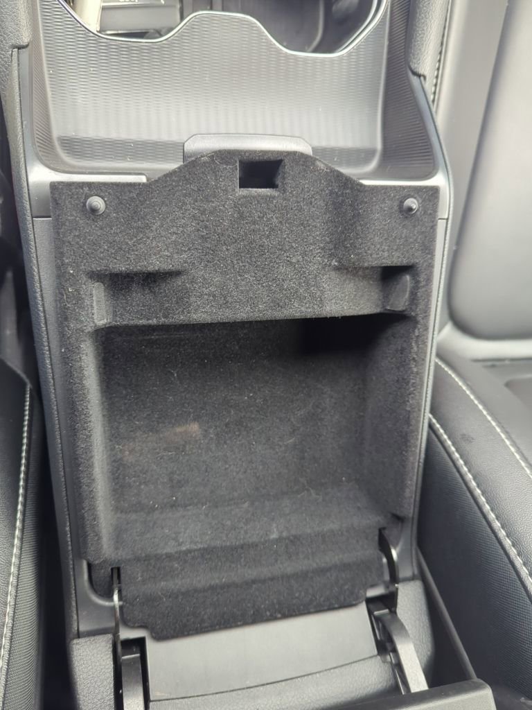 Used 2024 Jeep Grand Cherokee Limited image 40