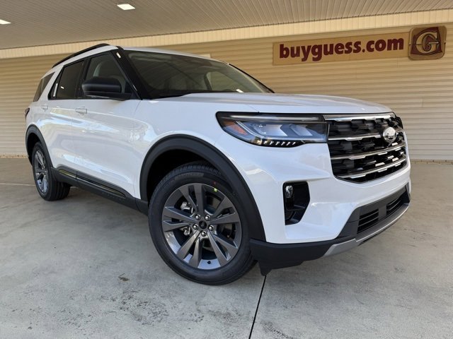 New 2026 Ford Explorer Active image 2