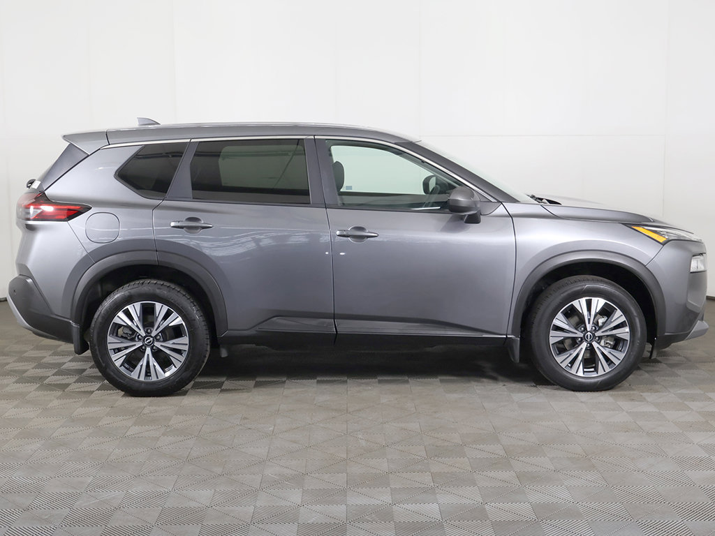 Used 2023 Nissan Rogue SV AWD/4WD image 16