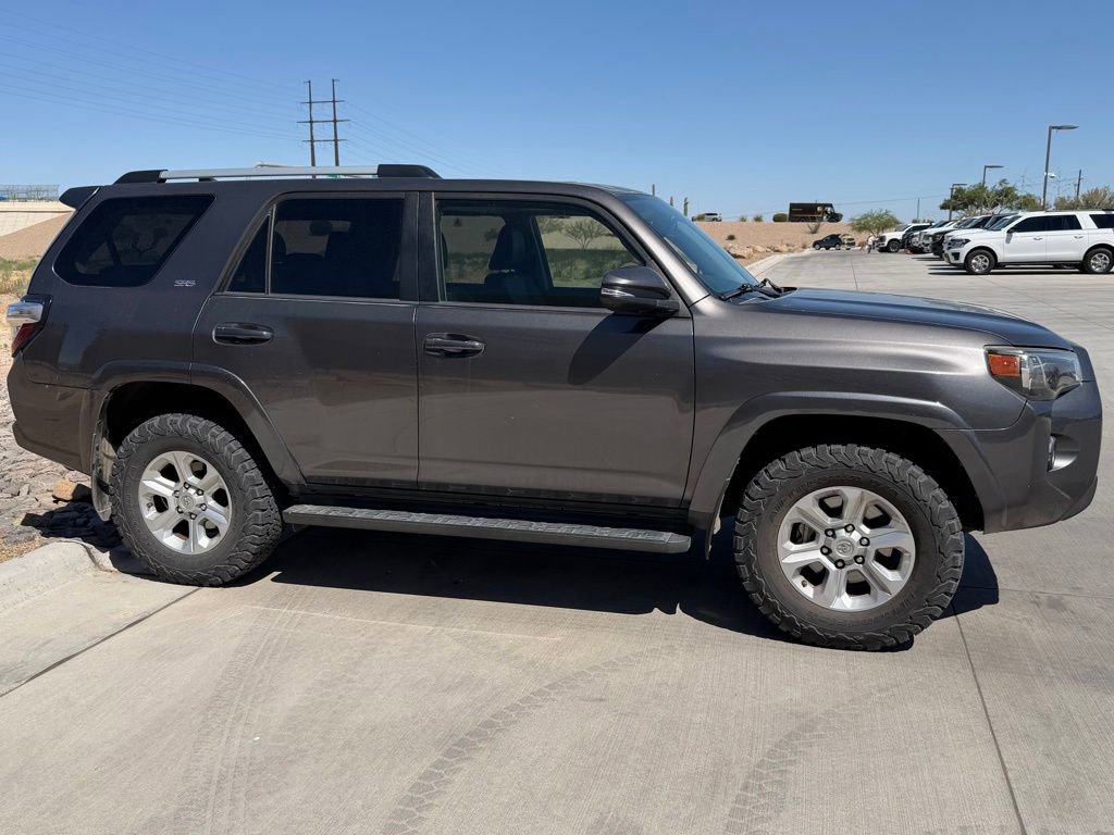Used 2019 Toyota 4Runner SR5 Premium AWD/4WD image 3