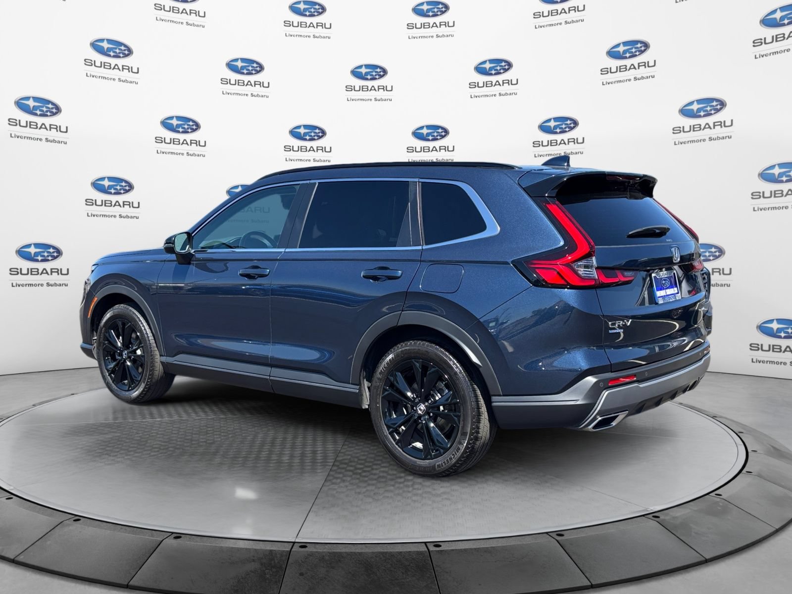 Used 2024 Honda CR-V Sport Touring image 3