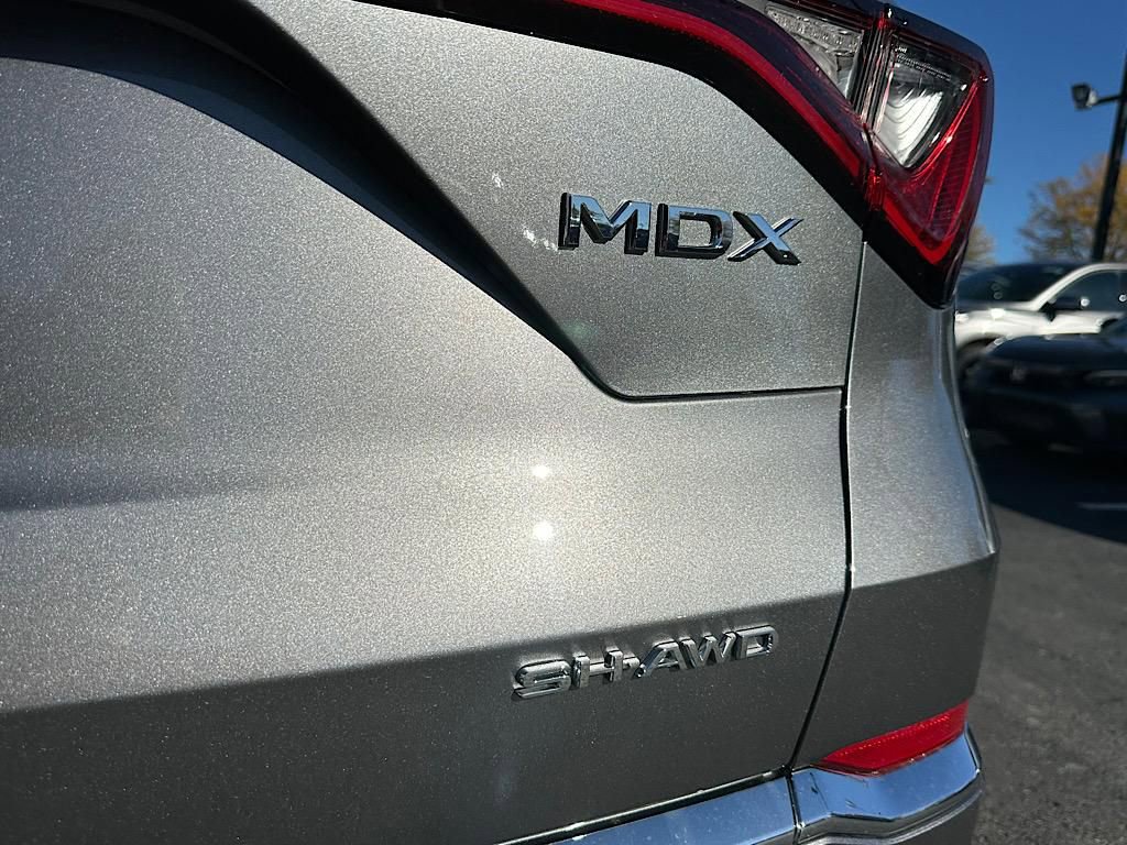 Certified 2025 Acura MDX SH-AWD image 10