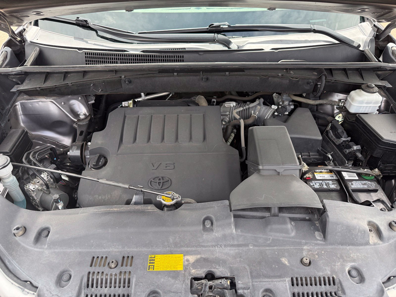 Used 2014 Toyota Highlander XLE AWD/4WD image 49