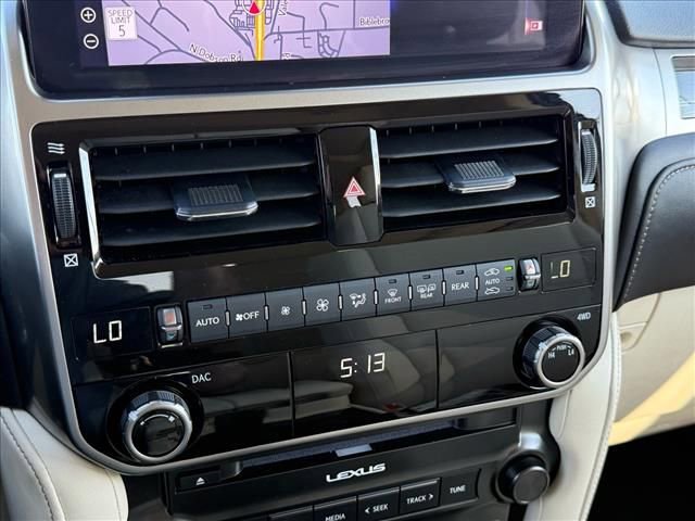 Used 2022 Lexus GX 460 Premium image 18