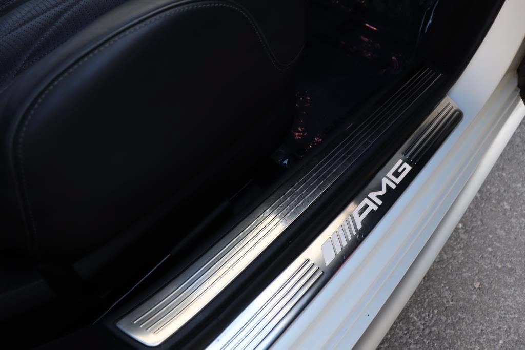 Used 2015 Mercedes-Benz S 63 AMG 4MATIC Sedan image 34