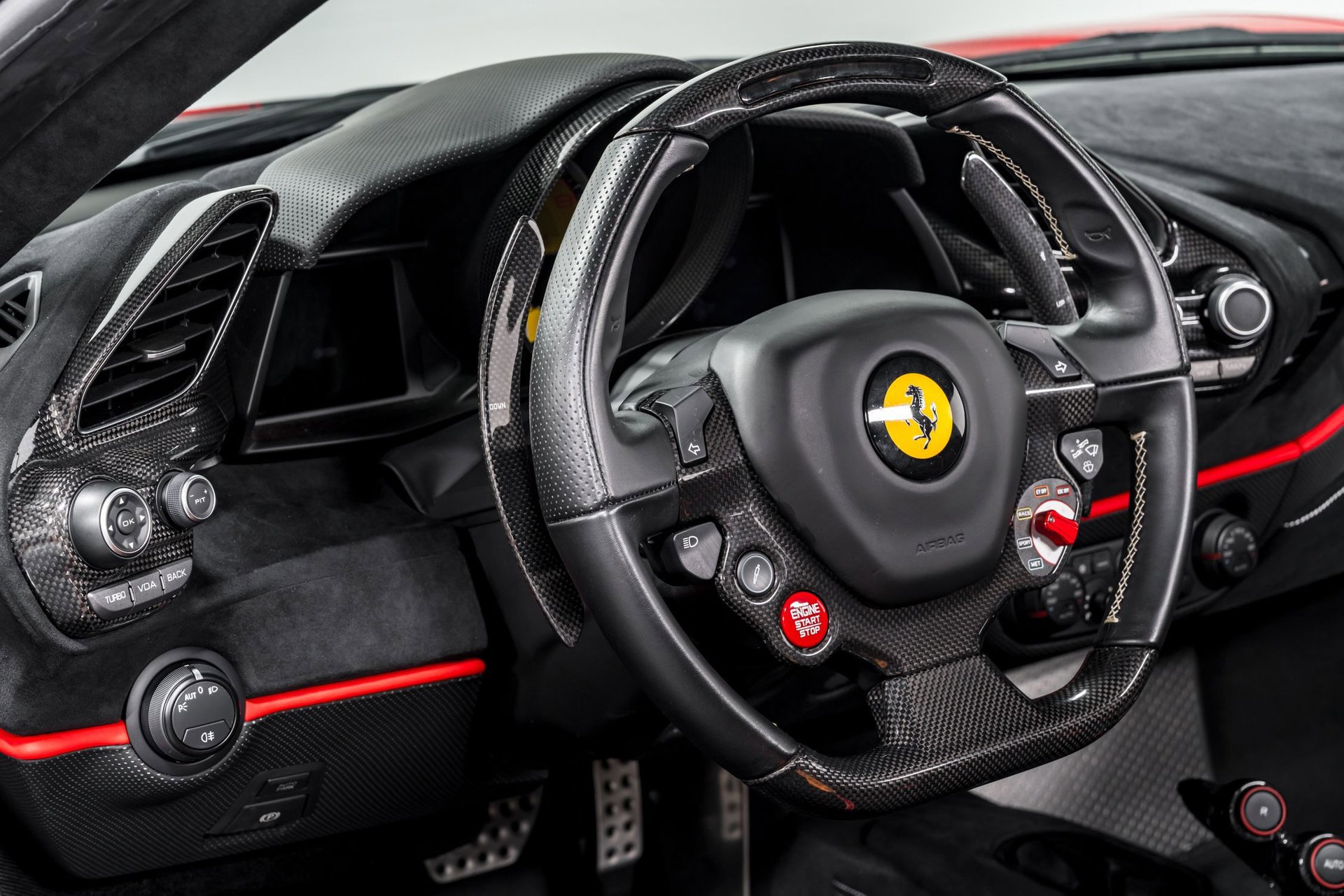 Used 2020 Ferrari 488 Pista Coupe image 12