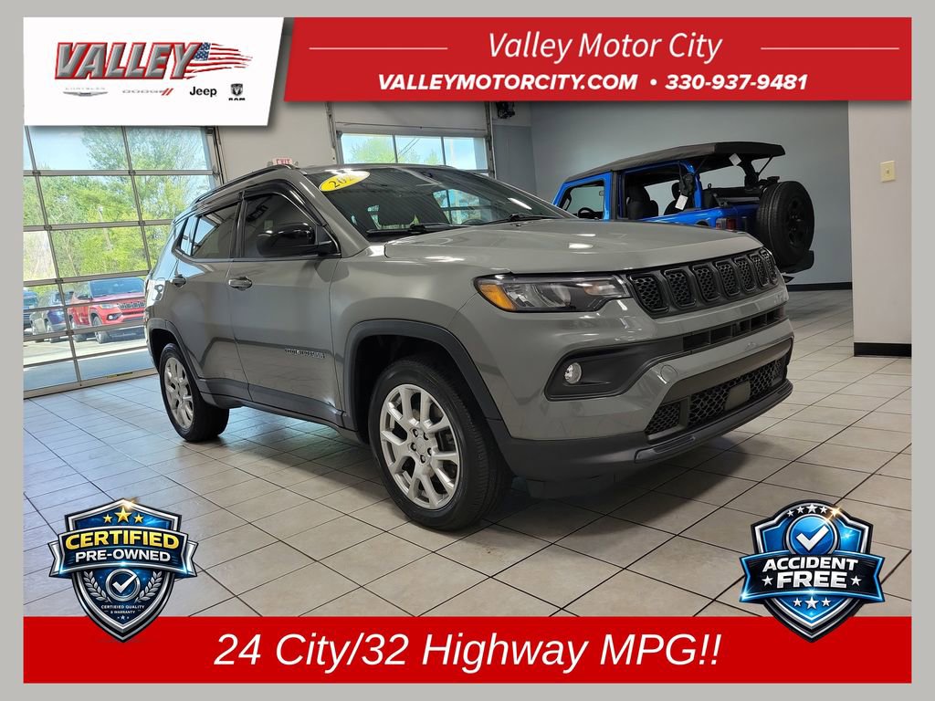 Certified 2023 Jeep Compass Latitude AWD/4WD image 1
