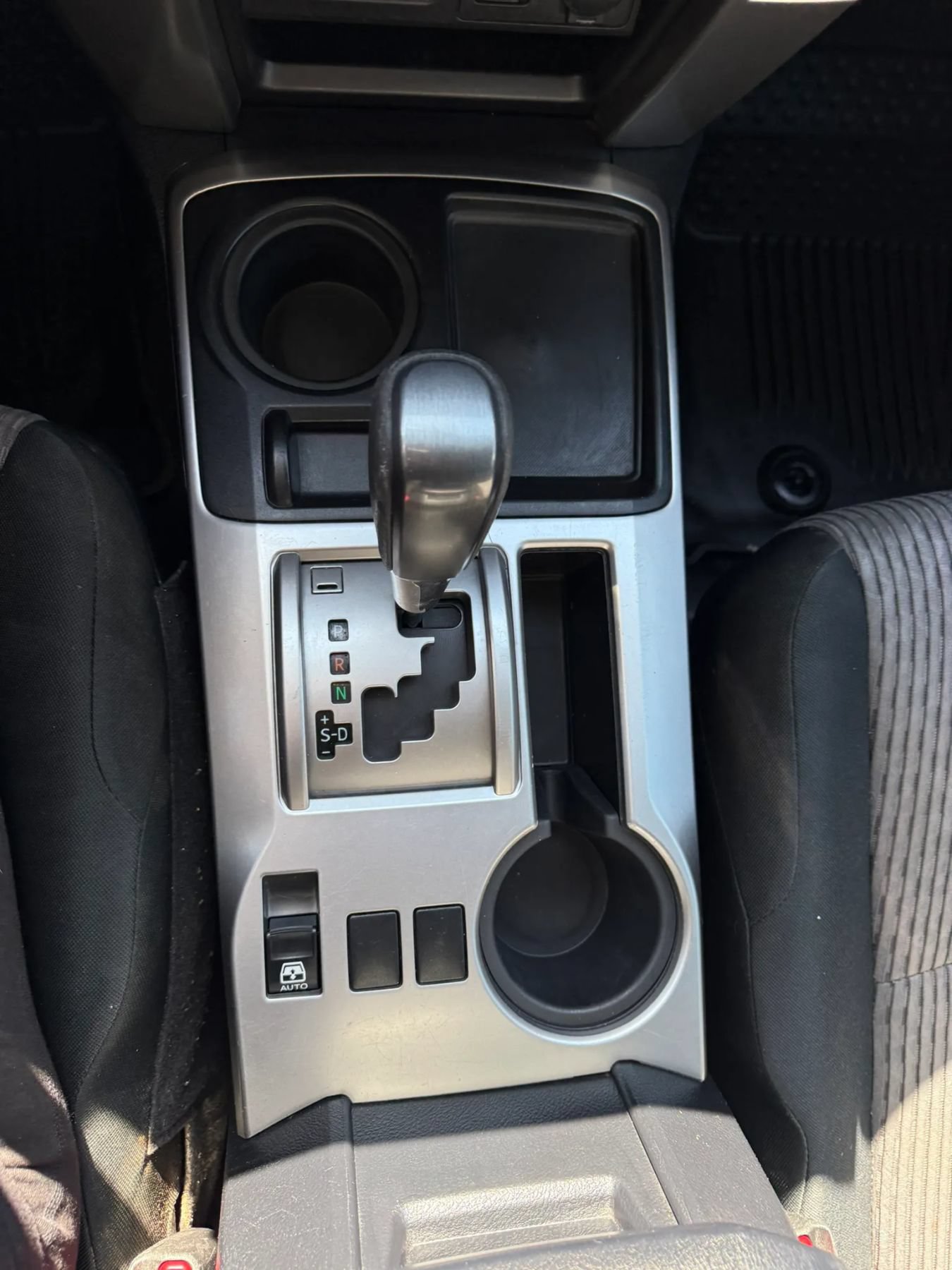 Used 2018 Toyota 4Runner SR5 RWD image 15