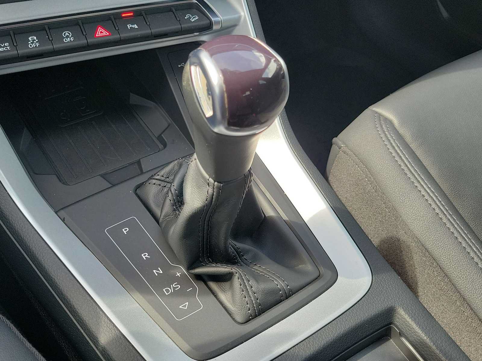 Certified 2022 Audi Q3 2.0T Premium Plus AWD/4WD image 30