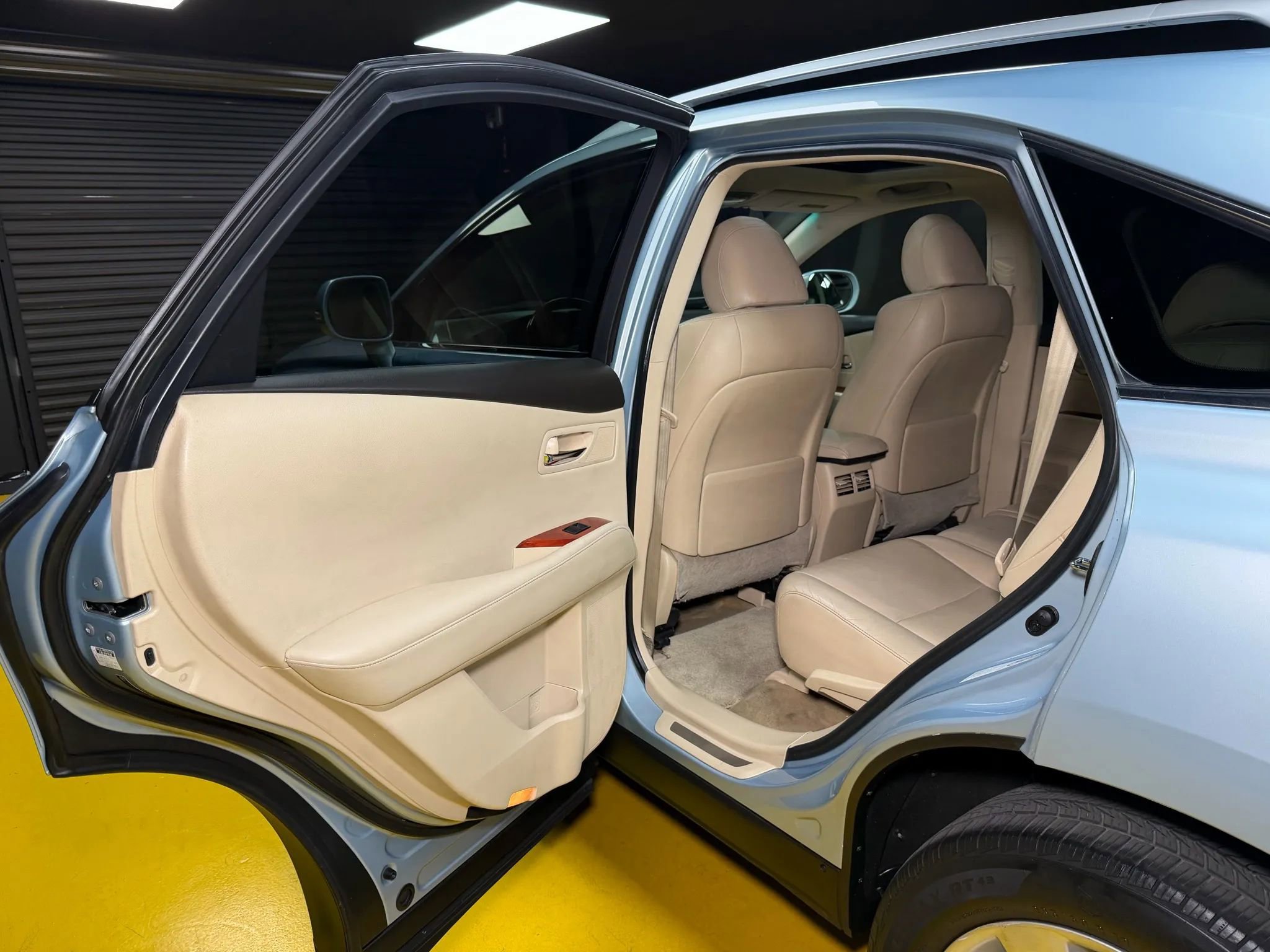 Used 2010 Lexus RX 350 2WD image 19