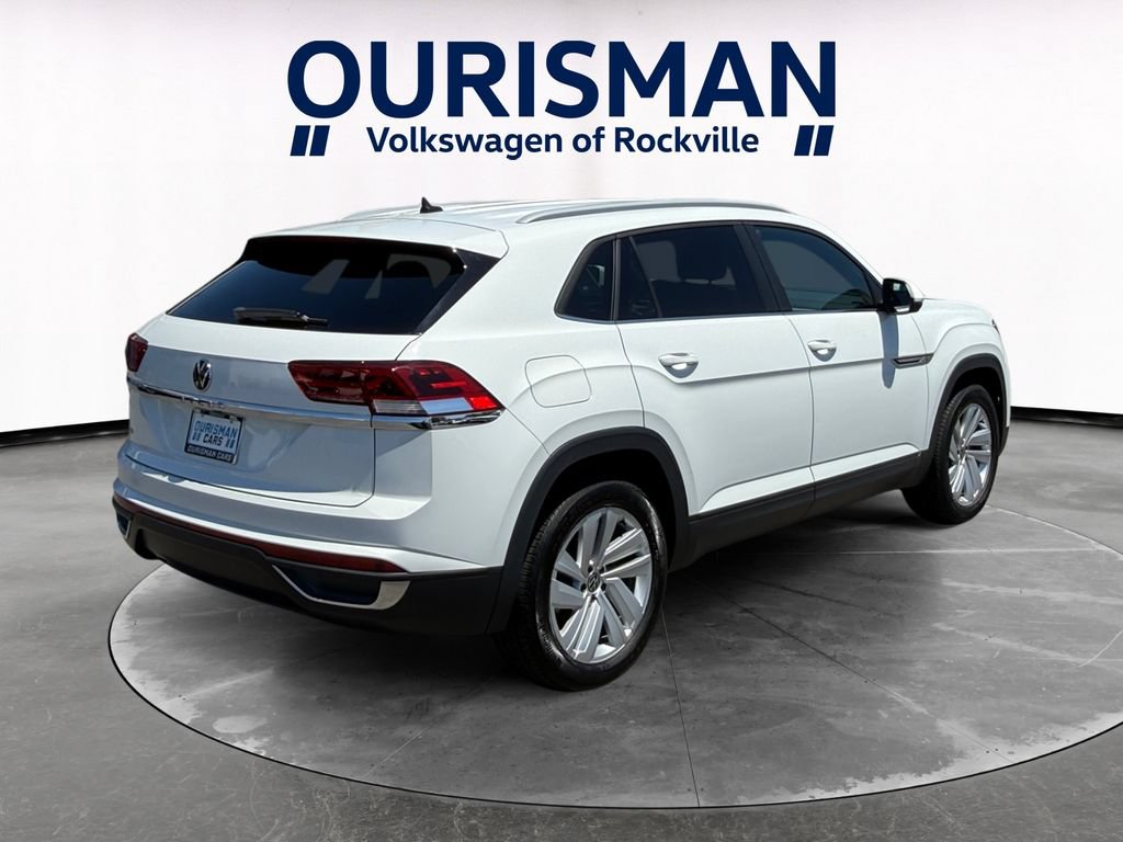 Used 2021 Volkswagen Atlas Cross Sport SE FWD image 6