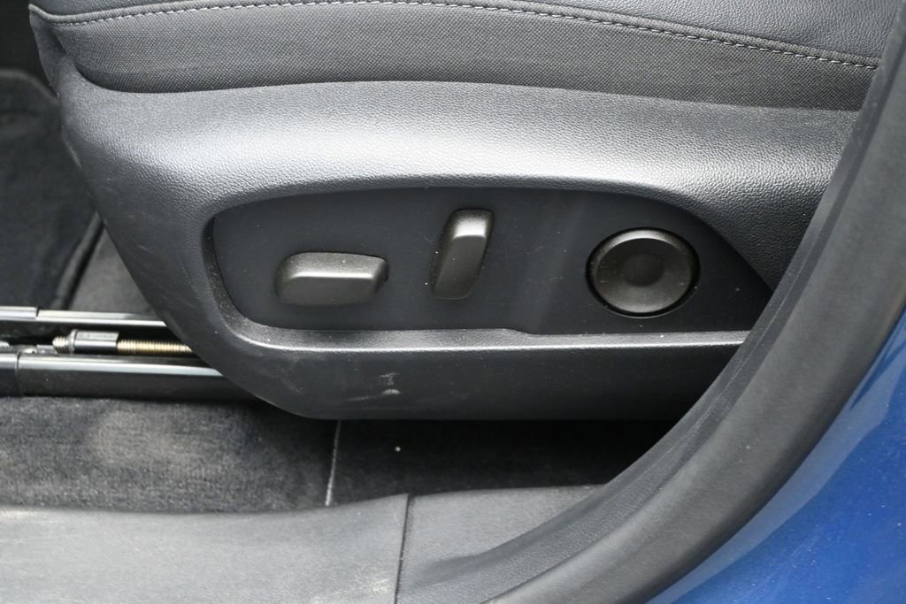 Used 2026 Chevrolet Equinox LT w/ Convenience Package II AWD/4WD image 11