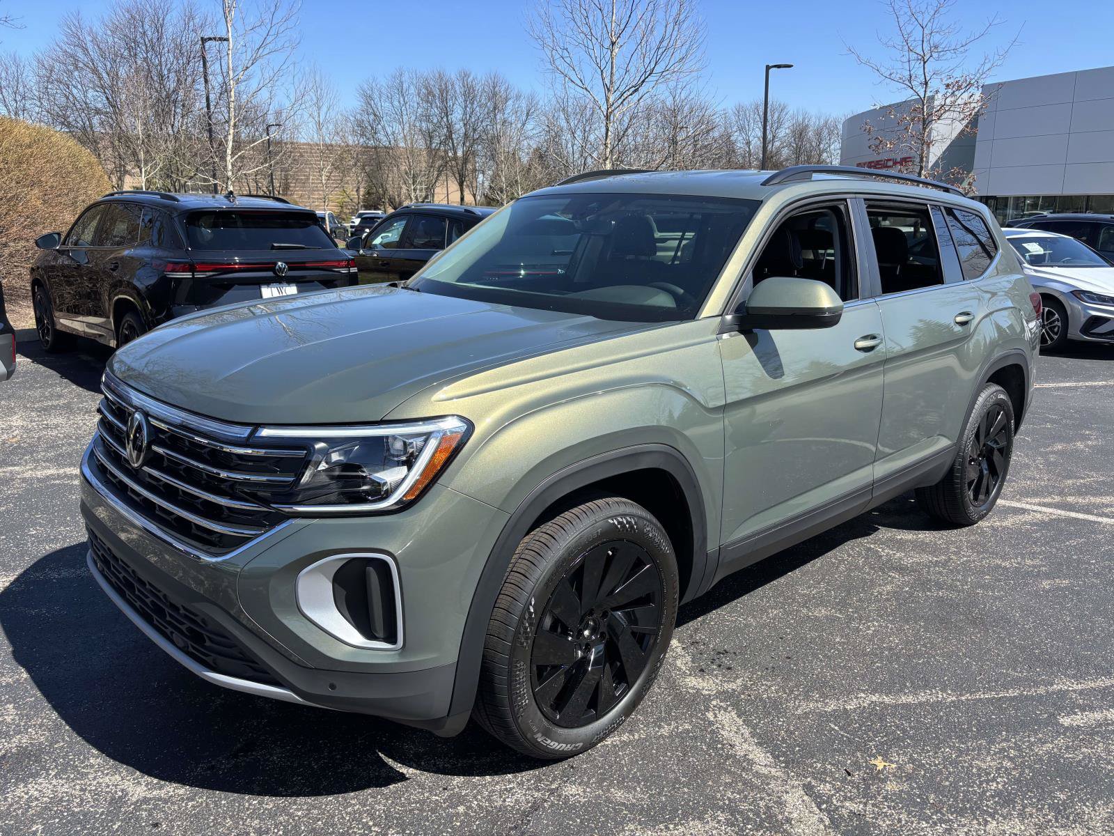 New 2026 Volkswagen Atlas SE AWD/4WD image 1