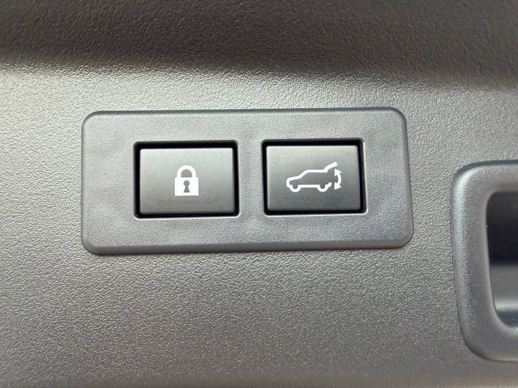 Certified 2026 Subaru Outback Premium AWD/4WD image 31