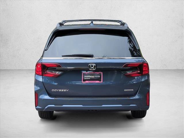 New 2027 Honda Odyssey Touring image 8