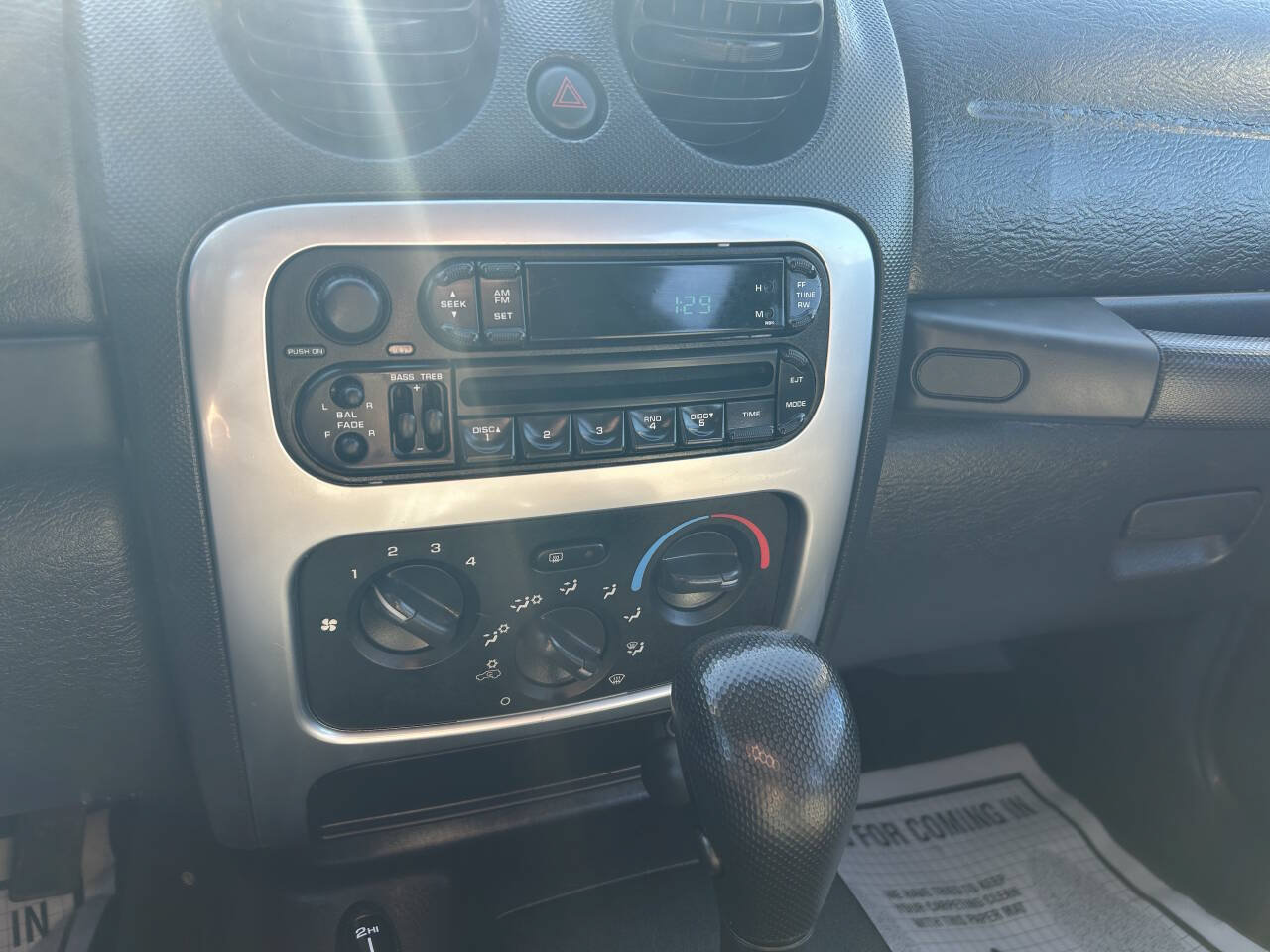 Used 2004 Jeep Liberty Sport w/ PWR Convenience Group AWD/4WD image 11