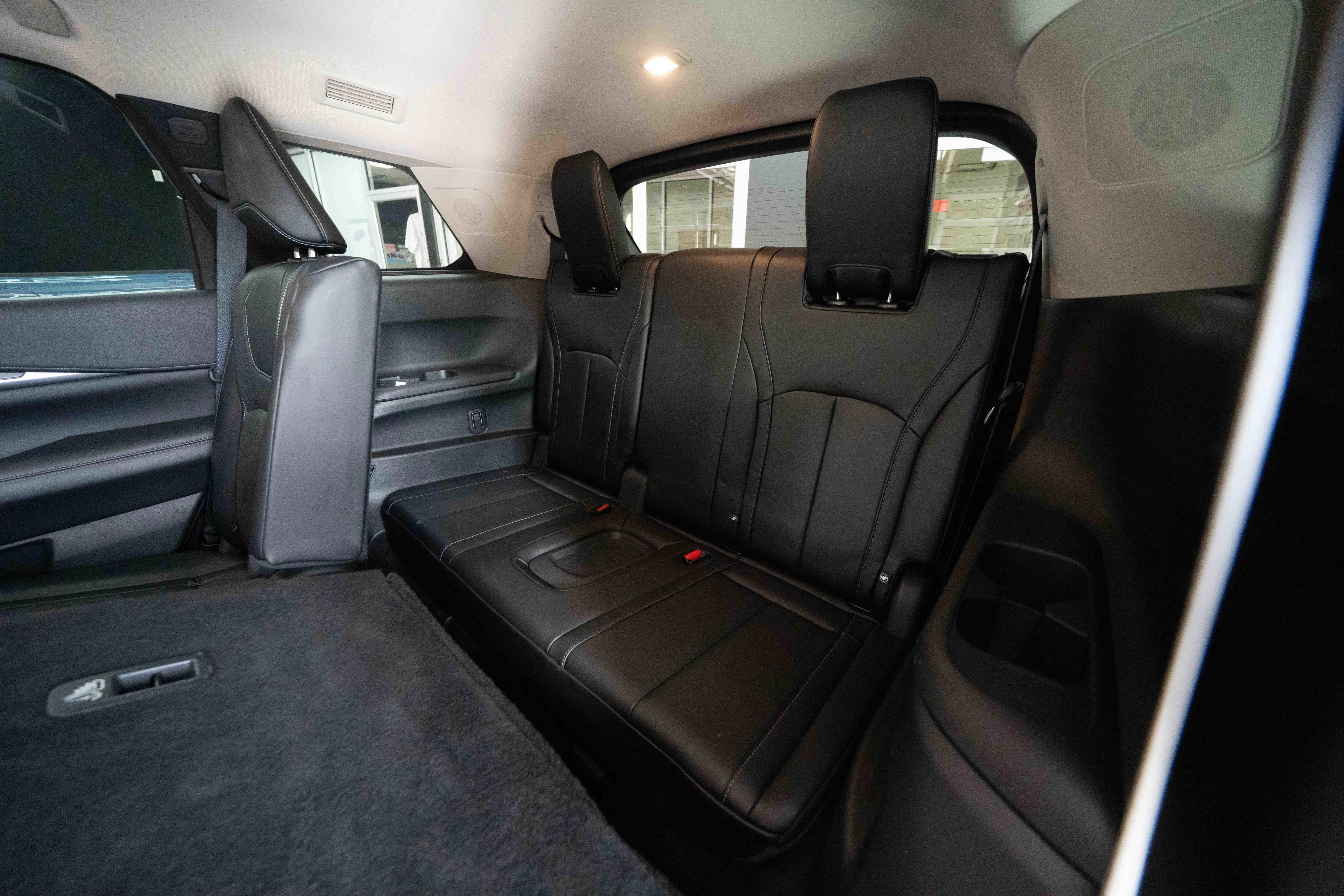 Used 2023 INFINITI QX60 Luxe w/ Cargo Package image 24