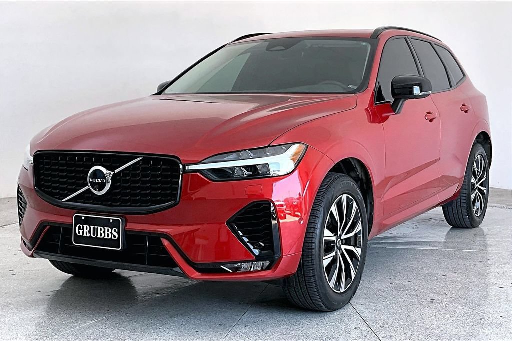 Certified 2024 Volvo XC60 B5 Plus w/ Protection Package Premier AWD/4WD image 14