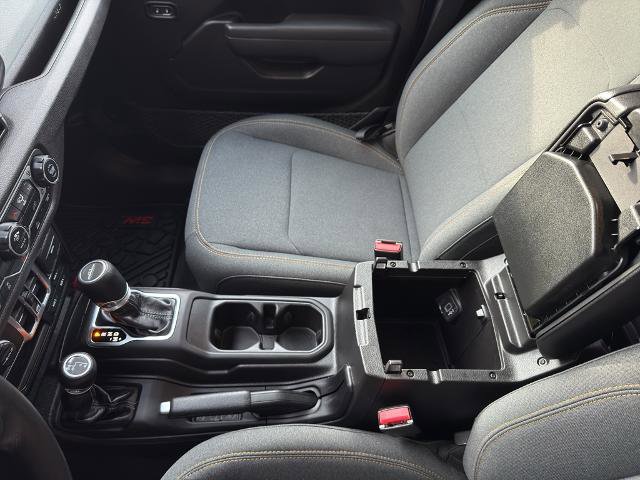 Used 2025 Jeep Gladiator Sport image 25