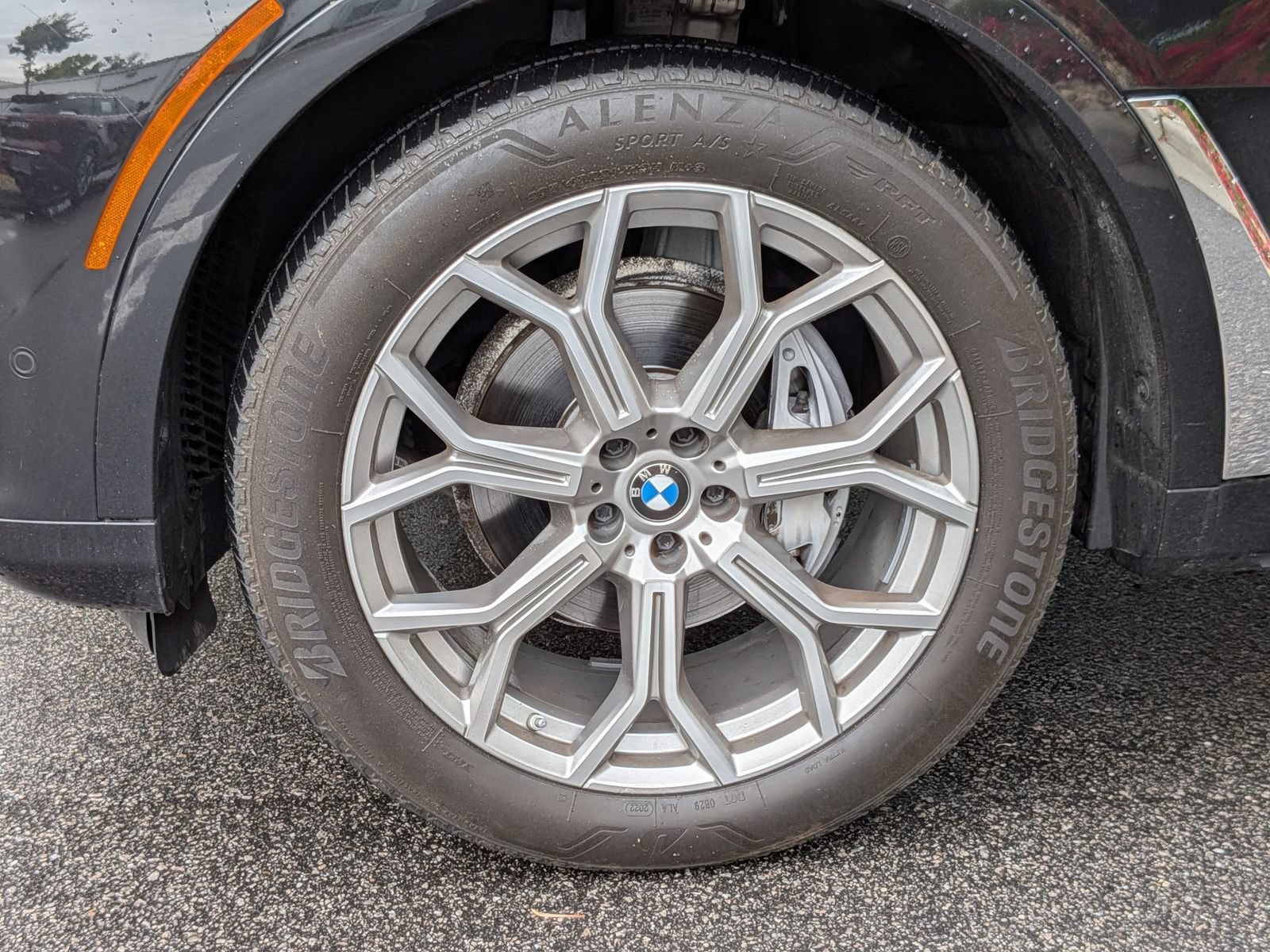 Used 2022 BMW X7 xDrive40i w/ Premium Package AWD/4WD image 10