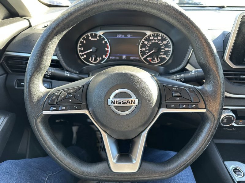 Used 2020 Nissan Altima 2.5 S FWD image 16