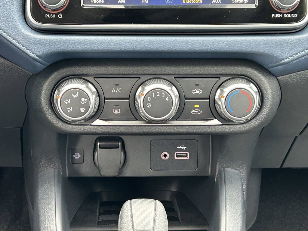 Used 2025 Nissan Versa SV w/ Trunk Package image 14