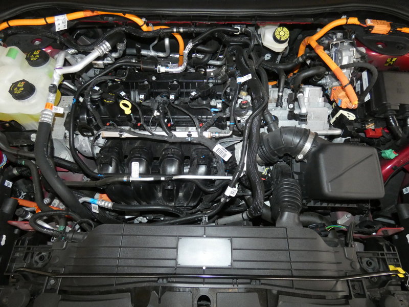 Used 2024 Ford Escape SE w/ PHEV Premium Package FWD image 29
