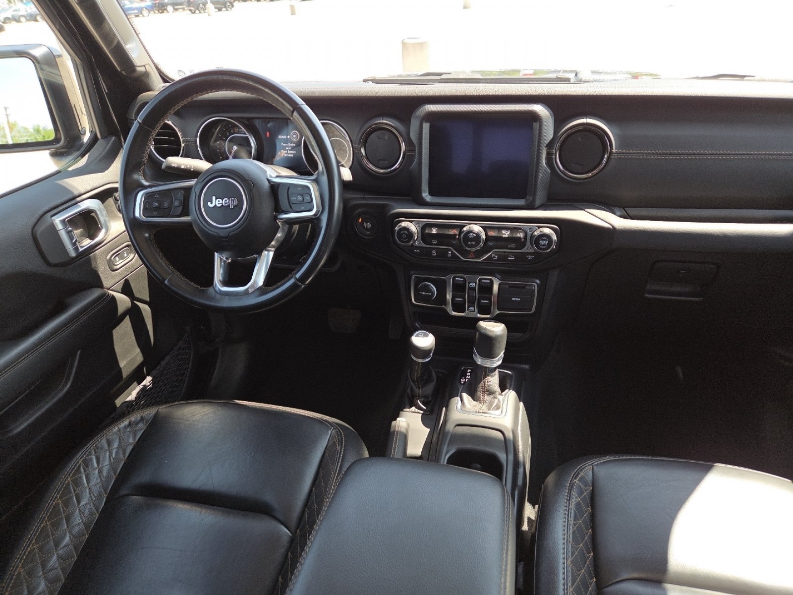 Used 2022 Jeep Gladiator Overland AWD/4WD image 21