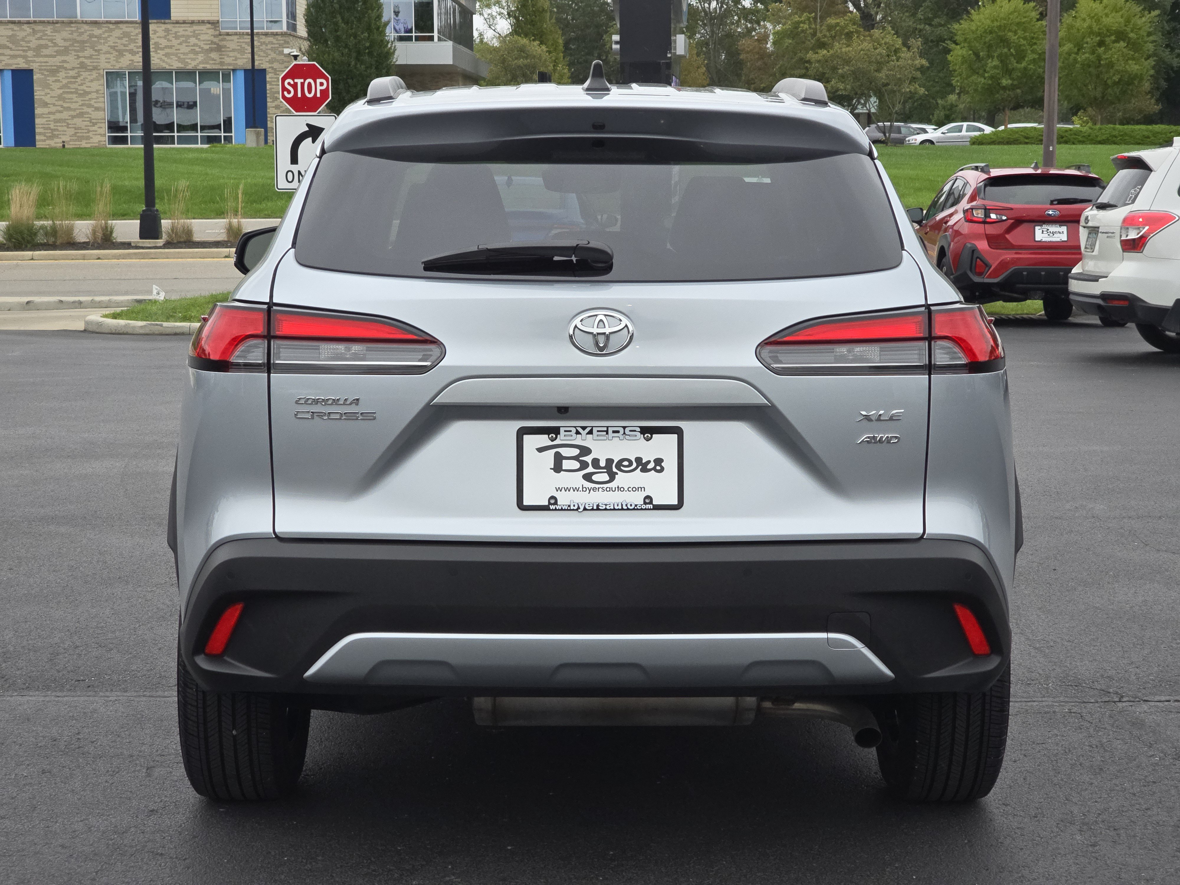 Used 2026 Toyota Corolla Cross XLE AWD/4WD image 6