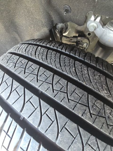 Used 2025 Ford Explorer ST w/ Sun And Sound Package AWD/4WD image 10