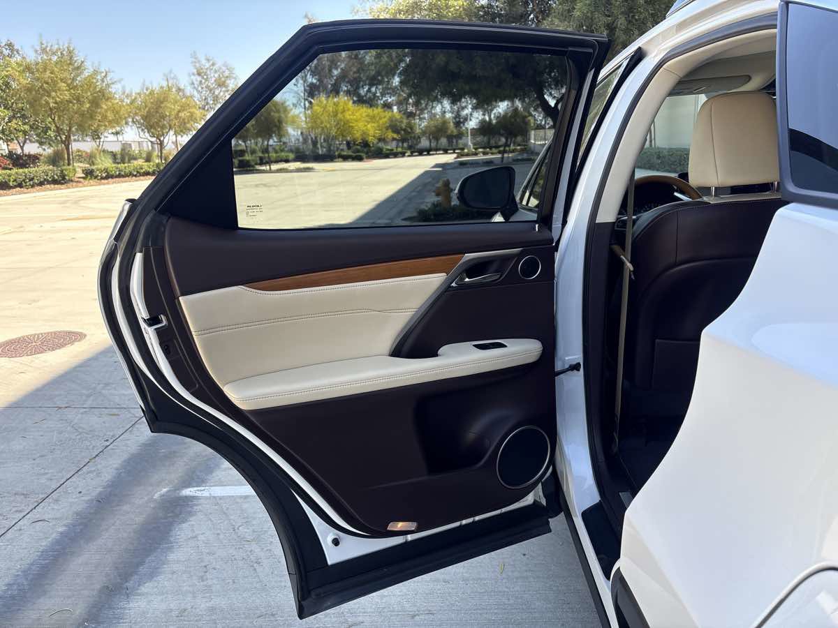 Used 2016 Lexus RX 350 AWD w/ Premium Package image 12