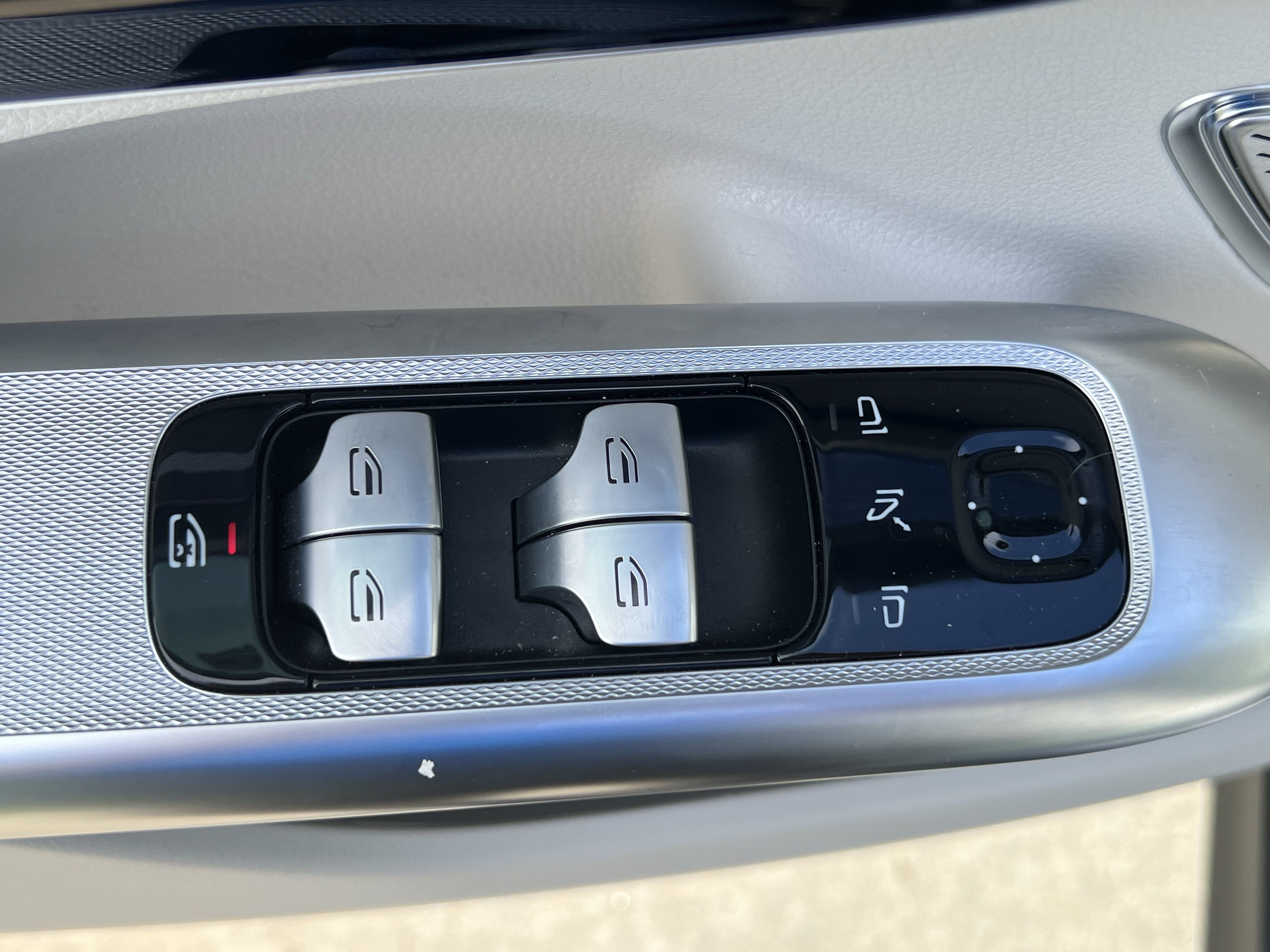 Certified 2023 Mercedes-Benz EQE 350+ SUV image 15
