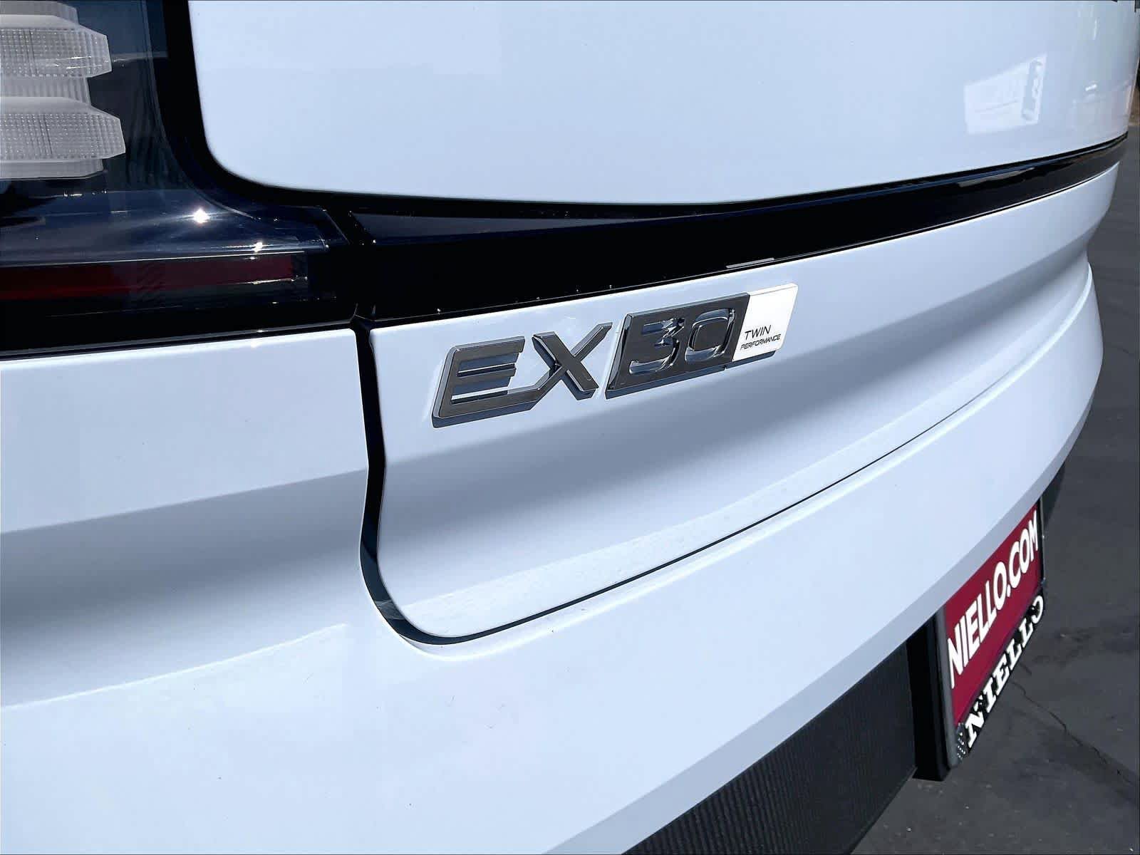 New 2026 Volvo EX30 Ultra w/ Climate Package AWD/4WD image 26