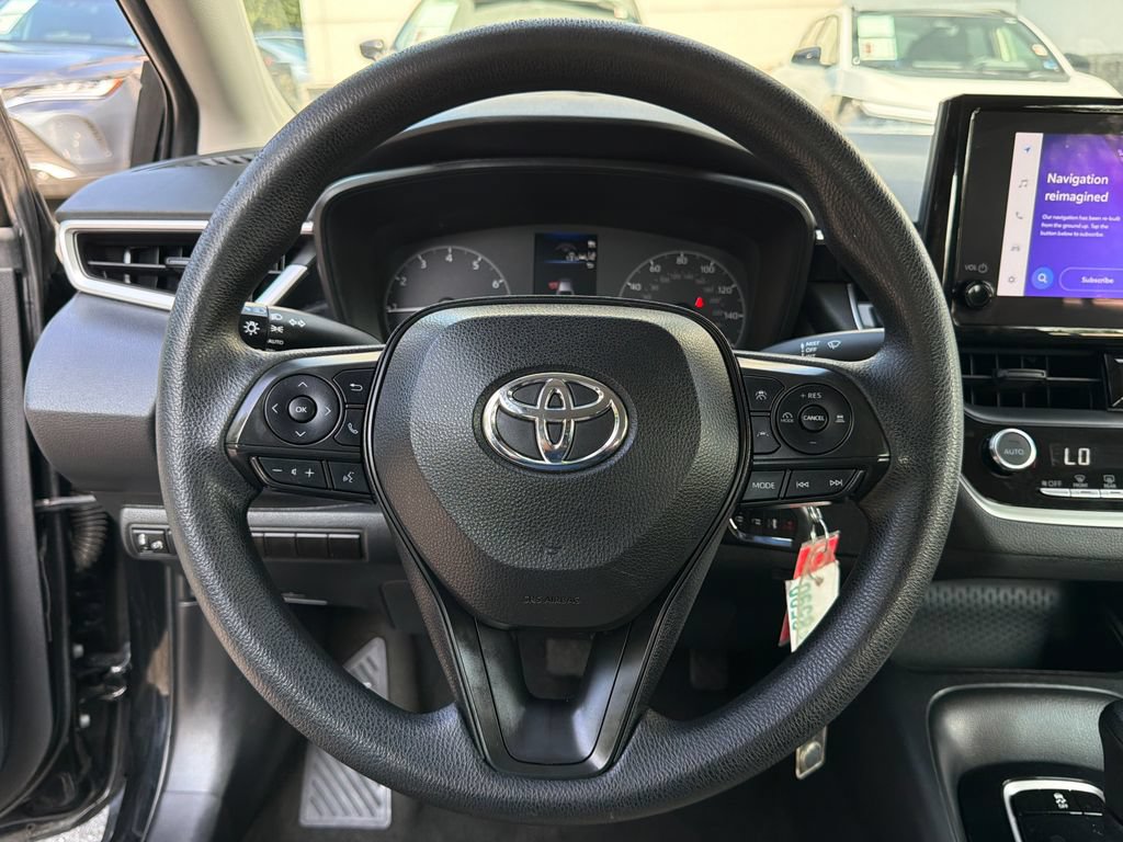 Used 2023 Toyota Corolla LE FWD image 24